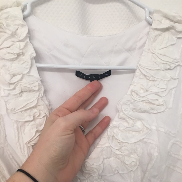 White Tiana B. Shift sleeveless dress - Picture 3 of 3